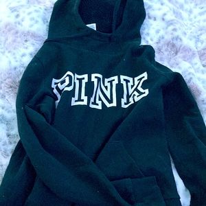 It’s comfy when you put it on it’s from the brand pink